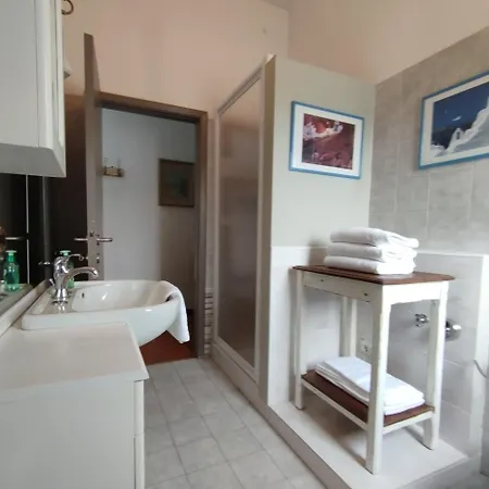 Ferienwohnung Casa Ugo Poppi Exterior foto