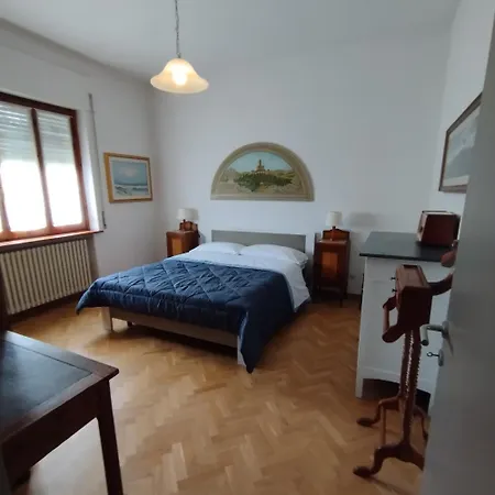 Ferienwohnung Casa Ugo Poppi Exterior foto